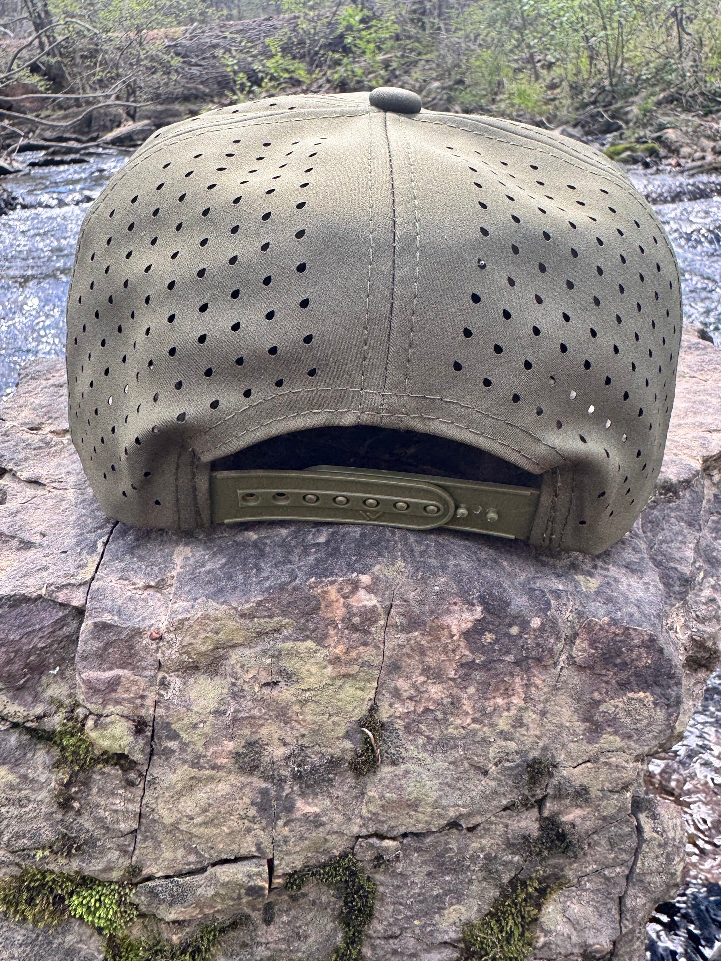 5PANEL WATER PROOF HAT WITH ROPE/OLIVE Laser Engraved Leather Patch